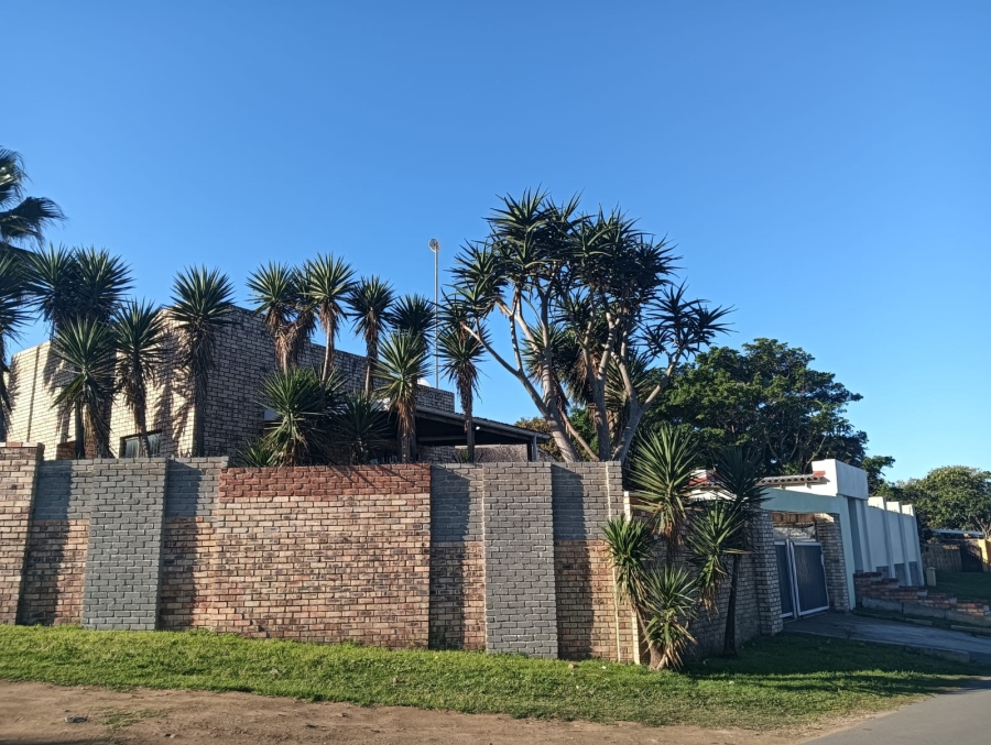 3 Bedroom Property for Sale in Gonubie Eastern Cape